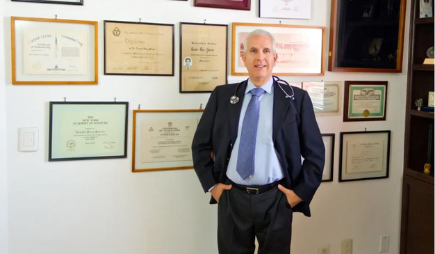 Slider image (3) Dr. Donato Perez Garcia